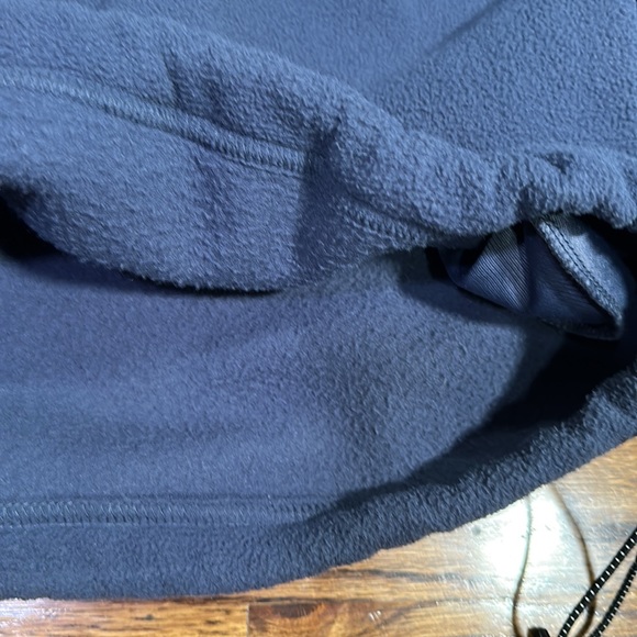 Izod Fleece - Picture 6 of 7